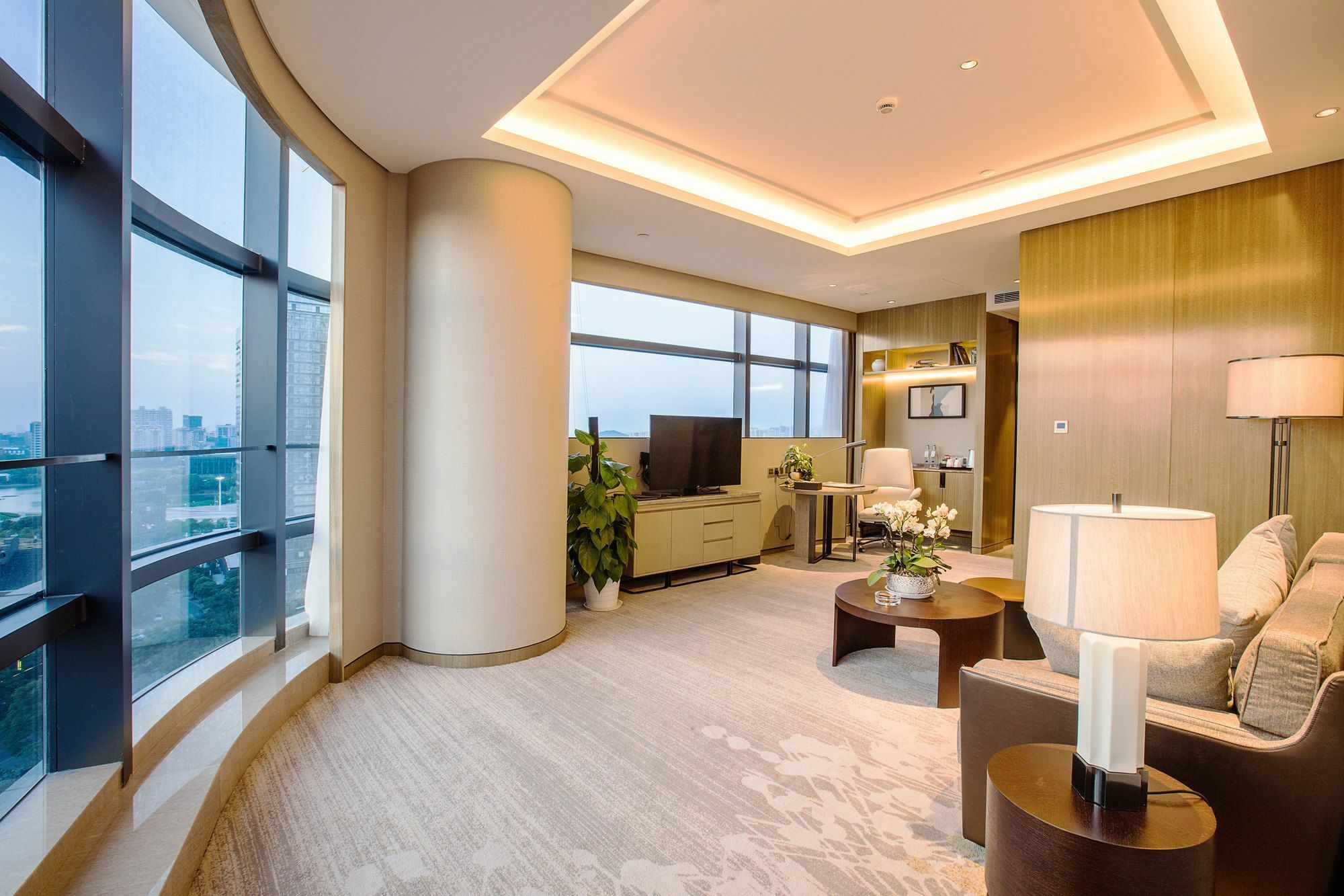 Nanjing Golden Eagle Summit Hotel Bagian luar foto